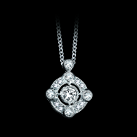 Orante Diamond Solitaire 