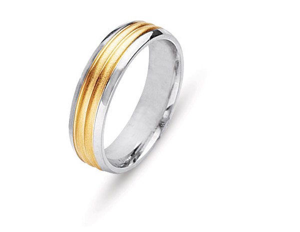 14KT RIBBED WEDDING RING MATTE CENTER AND BRIGHT EDGES 6MM