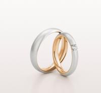 WEDDING RING SATIN FINISH WHITE WITH ROSE GOLD INTERIOR AND DIAMOND 3.5MM - RING ON RIGHT