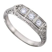 ENGRAVED VICTOIAN STYLE RING WITH FILIGREE IN GOLD OR PLATINUM