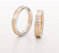 WEDDING RING SATIN FINISH ROSE WITH WITH WHITE EDGES 45MM - RING ON LEFT